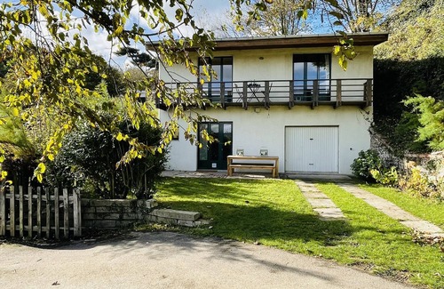Veulettes-sur-Mer Casa | Family home: sea view, beach 50m away