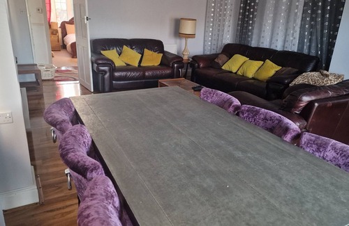 Herne Bay Casa | Family Home Three bed House Near the Beach