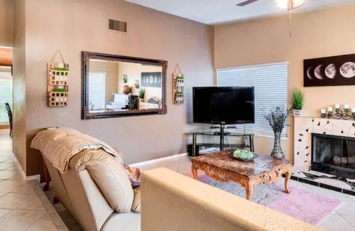 Corona Casa | Family Home