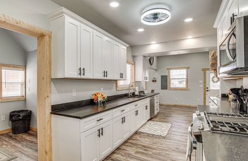 Circleville Casa | Family Home w/ Mountain Views in Circleville!