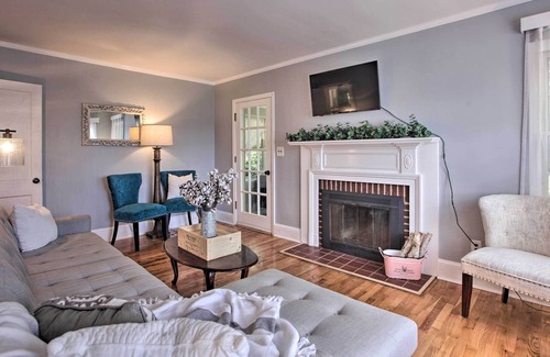 Afton Cabaña | Family Home w/ Yard & Patio - 1 Mi to Vineyards!