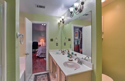 Richardson Casa | ¡NUEVO! Casa familiar con patio, caminar hasta Breckinridge Park
