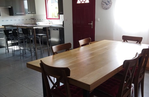 Lannion Casa | FAMILY HOME WALLED GARDEN