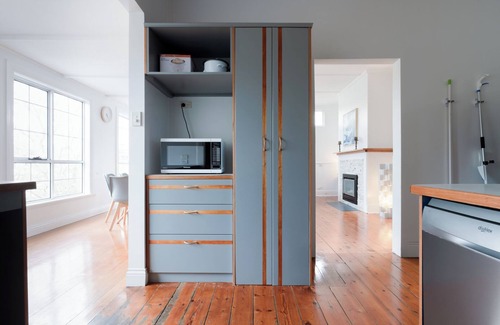 East Launceston Casa | Family Home with City Views in East Launceston