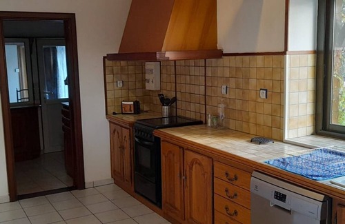 Saint-Gaultier Cabaña | Casa rural con piscina privada, garaje y amplio jardín en el centro de Saint-Gaultier