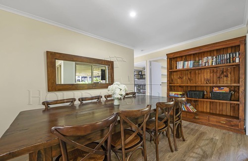 Oxenford Apartamento | Family Home with Pool Close to Theme Parks