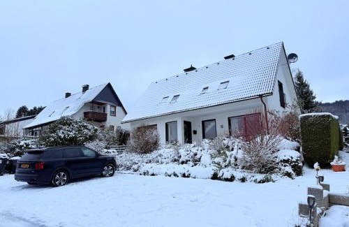 Elkeringhausen Villa | Family home with sauna, 12p