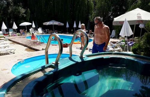 Velingrad Hotel | Family Hotel Iv