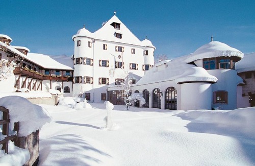 Fieberbrunn Hotel | Family Hotel Schloss Rosenegg