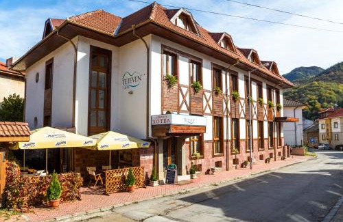 Teteven Hotel | Family Hotel Teteven