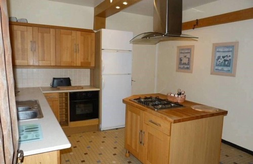 Bias Apartamento | Family house for 6 people in Bias, 9 km from Lespecier beach