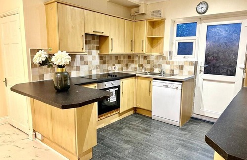 Eastleigh Casa | Family house in Eastleigh