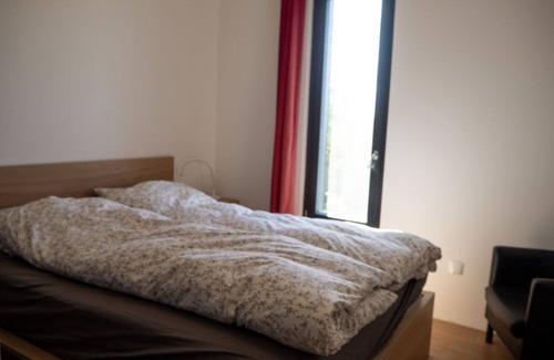 Reillanne Casa | Family house in Luberon, sleeps 8, private pool, landscaped garden