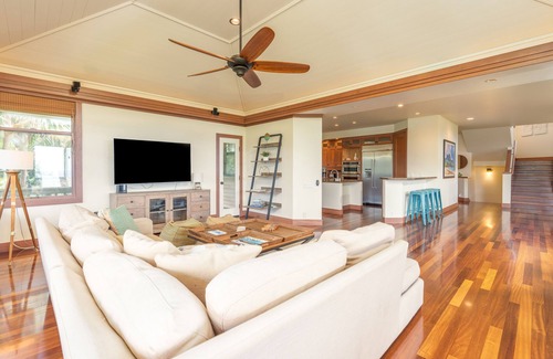Princeville Casa | Casa familiar cerca de Hanalei con vista al mar y bicicletas!