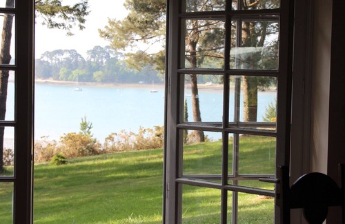 Bono Casa | CASA DE LA FAMILIA, CON VISTAS AL MAR