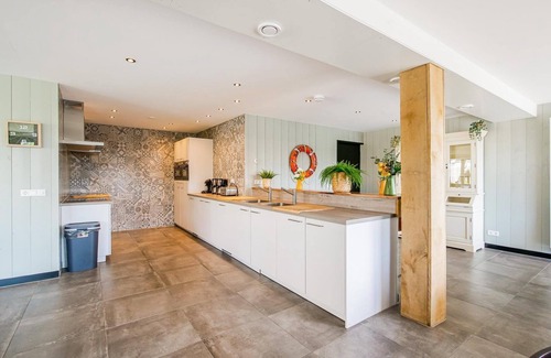 Callantsoog Casa | Family house the Groote Kaap: A unique and stylish group accommodation at the beach