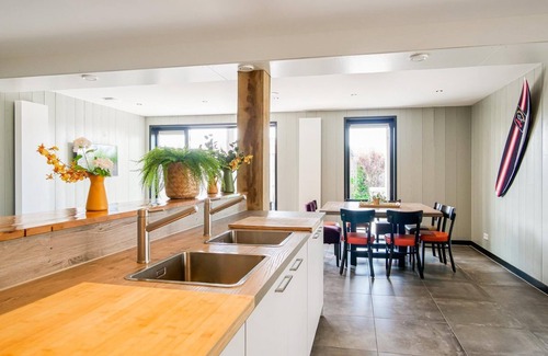 Callantsoog Casa | Family house the Groote Kaap: A unique and stylish group accommodation at the beach