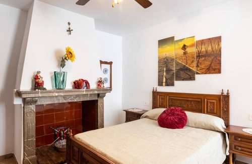 Durcal Villa | Casa familiar con 4 dormitorios, piscina privada y zona de barbacoa