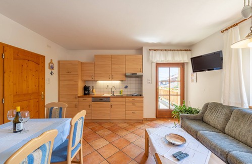 Tramin Apartamento | Family apartment "Oleander" to feel good in the heart of Tramin