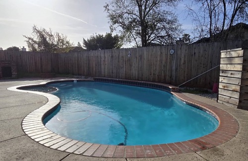 Elk Grove Casa | Family & kids Home for Non-Smoking guests