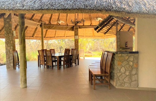 Bulawayo Apartamento | Family Lodge in Natural African Bush - 2115