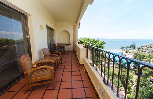 Marina Vallarta Complejo | Family Luxury Suites by Velas Vallarta - All Inclusive