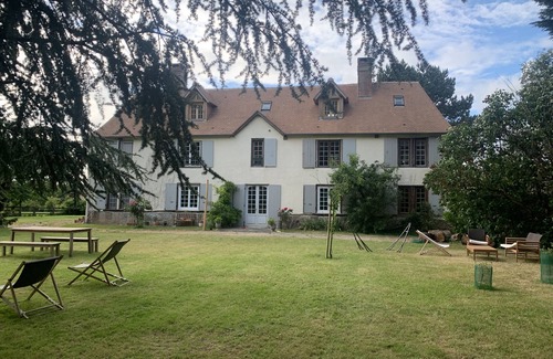 Caorches-St-Nicolas Casa | Family manor house in the heart of the Normandy countryside