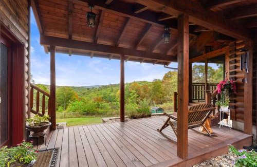 Baker Apartamento | Family Mountain Escape w Private Suite Modern Comforts