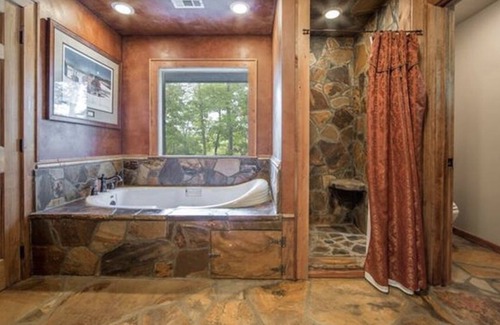 Rosman Casa | Family Mountain Getaway nestled in the Pisgah Forest