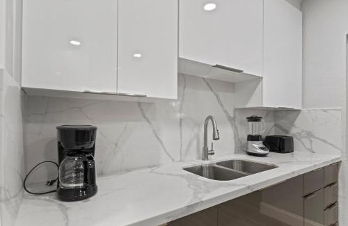 Miami Gardens Casa | Family Oasis Near Hard Rock Stadium & Beaches