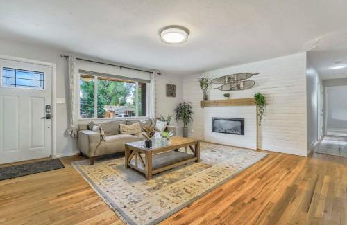 Skyway Casa | Family Oasis Offices Home Gym Fenced Yard