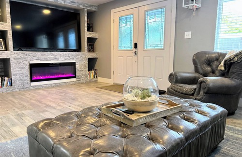 Jacoby Creek Casa | Family Oasis w/Hot Tub in Bayside