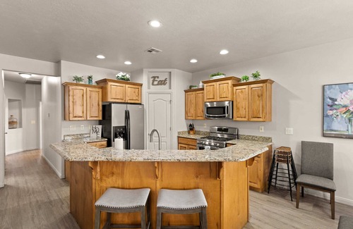 Washington Fields Casa | Family Oasis with Pool, Spa & Twist Slide - Minutes from St. George