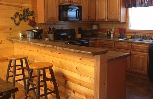Pigeon Forge Cabina | Cabina impresionante para familias, construido en 2015, para 8 personas
