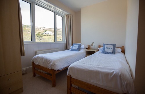 Trebarwith Strand Casa | Family Owned Holiday Home, Perfectly Positioned To Enjoy Beach And Coastal Area