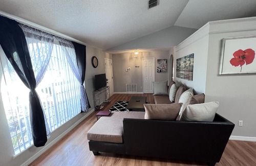 Ocoee Casa | Family Paradise. 3 Bedrooms, 2 Bathrooms.