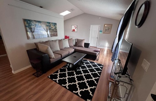 Ocoee Casa | Family Paradise. 3 Bedrooms, 2 Bathrooms.