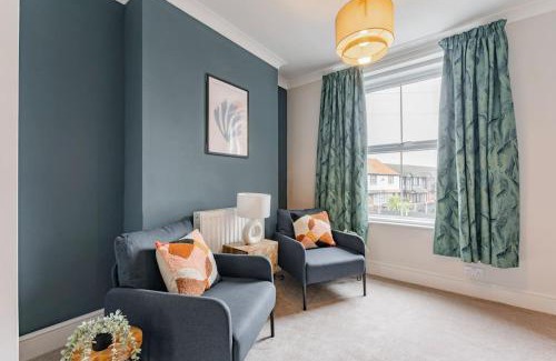 Hopton Casa | Family & pet Friendly, Stylish & Spacious Beach House