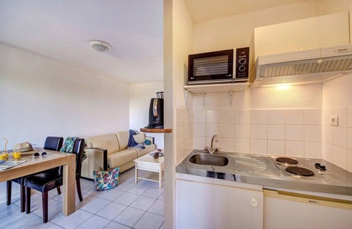 Les Epesses Apartamento | Family & Pet-Friendly Haven with Private Terraces - Near Puy du Fou