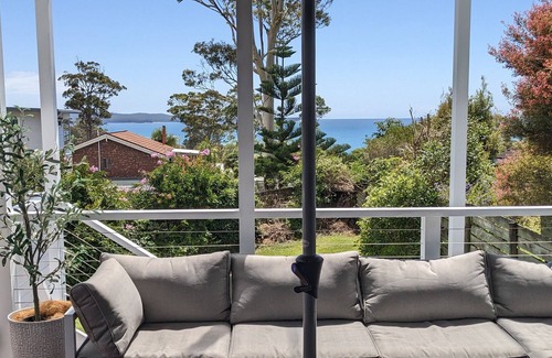 Surf Beach Casa | Family & pet-friendly coast house, minutes to Surf beach and shops!