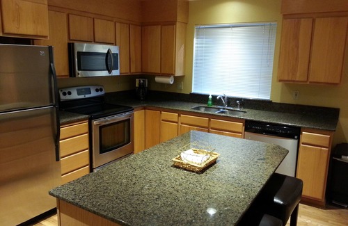 Leavenworth Casa | ¡RESERVE ESTE CHALET LEAVENWORTH DE FAMILIA INVITANTE Y AMABLE A SOLO MINUTOS DE LA CIUDAD!