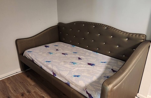 Montville Apartamento | Family & pet friendly!
