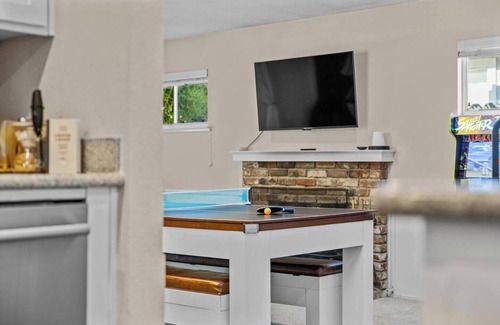 West Sacramento Casa | Hot Tub, Game Room, Child & Pet Friendly!