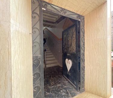 Oulad Khallouf Apartamento | Family quite apart full furnished