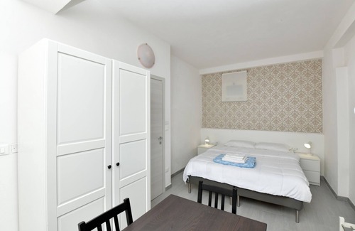San Lazzaro di Savena Casa | Familiar-Confortable-Baño Privado-Camera Familiare