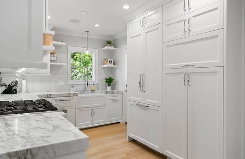 Country Club Estates Casa | Family Retreat, 3BR each with Ensuite, Lakeside Community