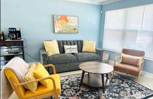 Pompano Beach Casa | Family-Ready 3 BDR Oasis Near Pompano Beach