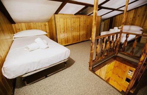 Sauze d'Oulx Apartamento | Family relaxation 2 minutes from the slopes - Parking & WiFi