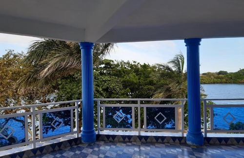 Grand River South East Casa | Family Residence