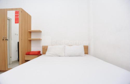 Setiabudi Hotel | Family Residence Mitra RedDoorz